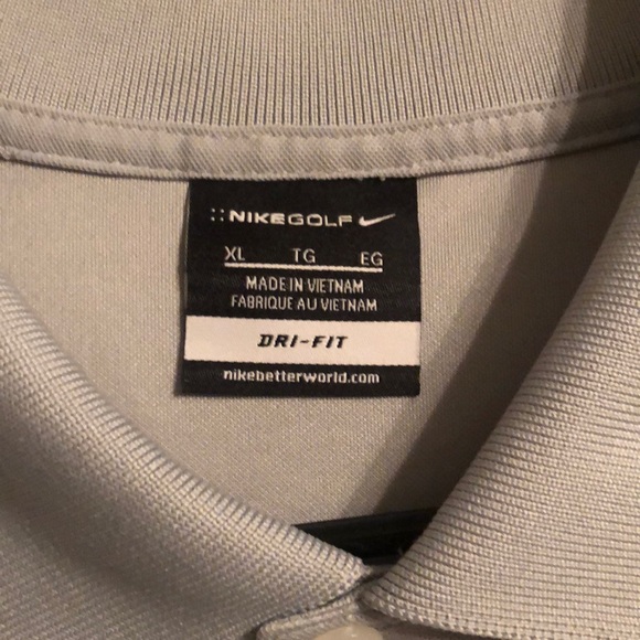 Lot of 2 Nike Shirt NWOT - Picture 4 of 5